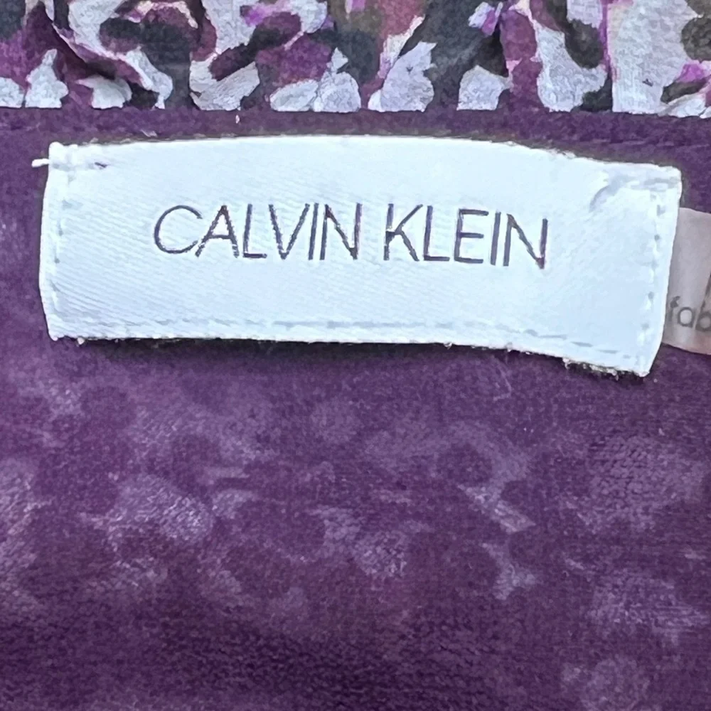 Calvin Klein like new
